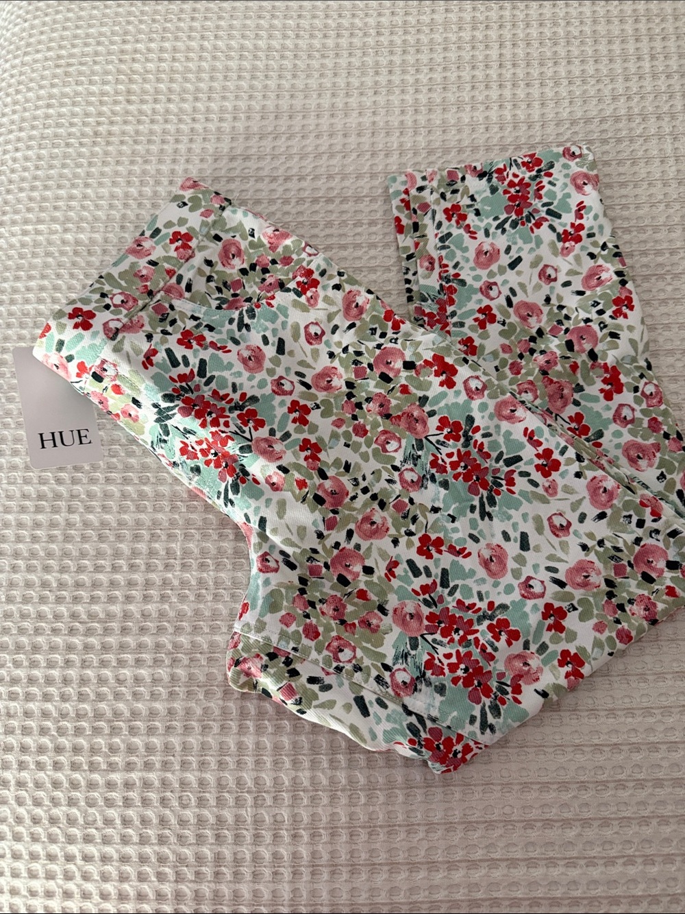 HUE Womens White Leggings with Pink & Red Floral Print